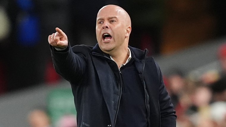 Slot kijkt uit naar 'bijzondere' League Cup-finale: 'Zeker in dit land'