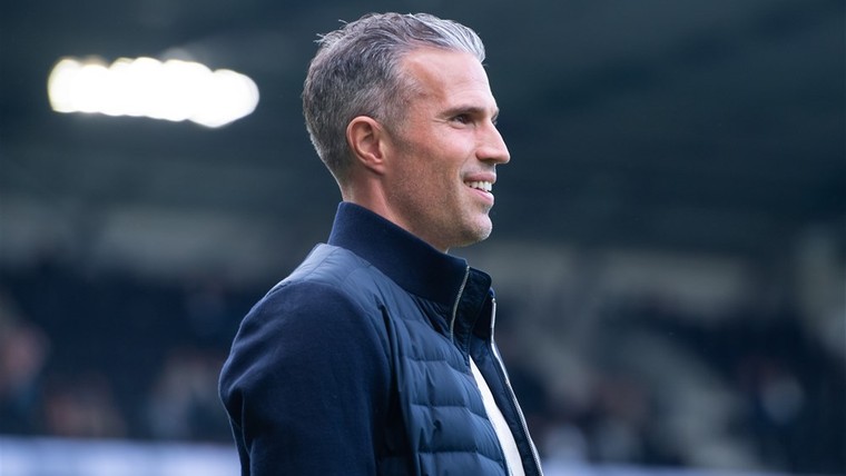 Goede start Van Persie bij Feyenoord: tien goals meer dan verwacht