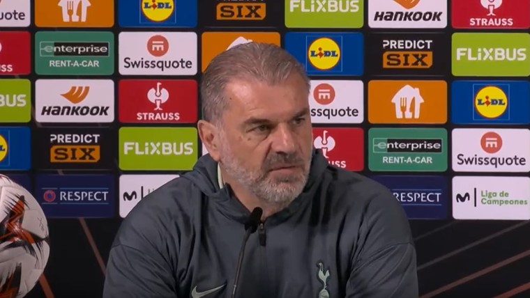 Postecoglou reageert nijdig op vraag journalist: 'Ik ben geen clown'