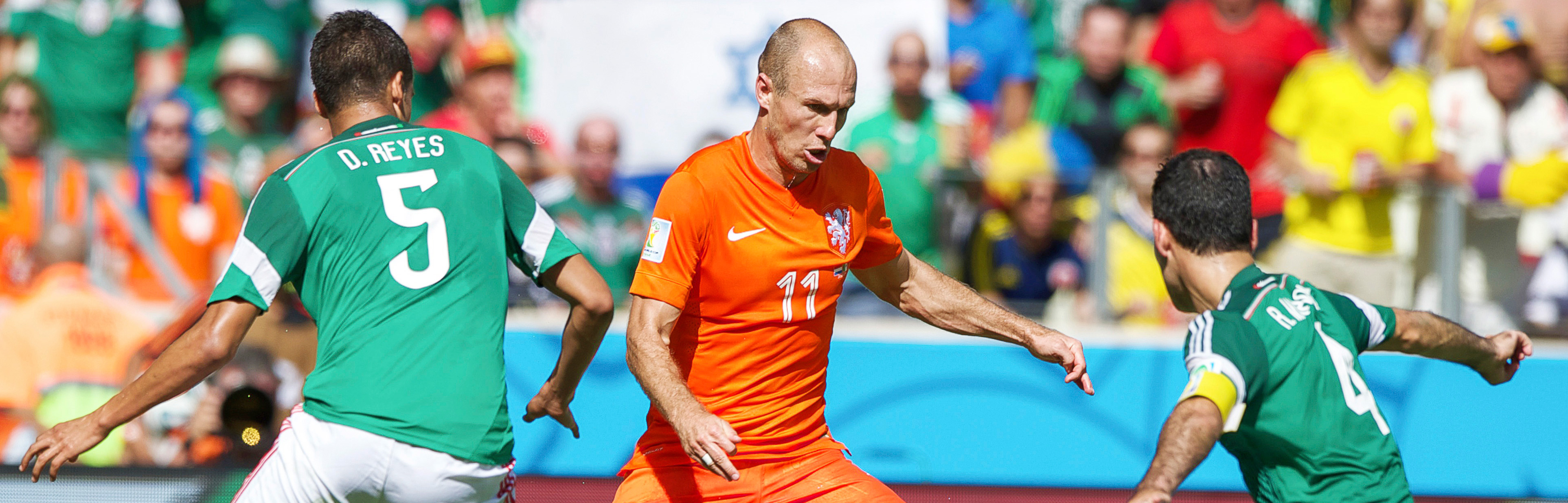 Arjen Robben speelde samen met de andere WK-gangers van Bayern München een recordbedrag bij elkaar voor de Duitse grootmacht.