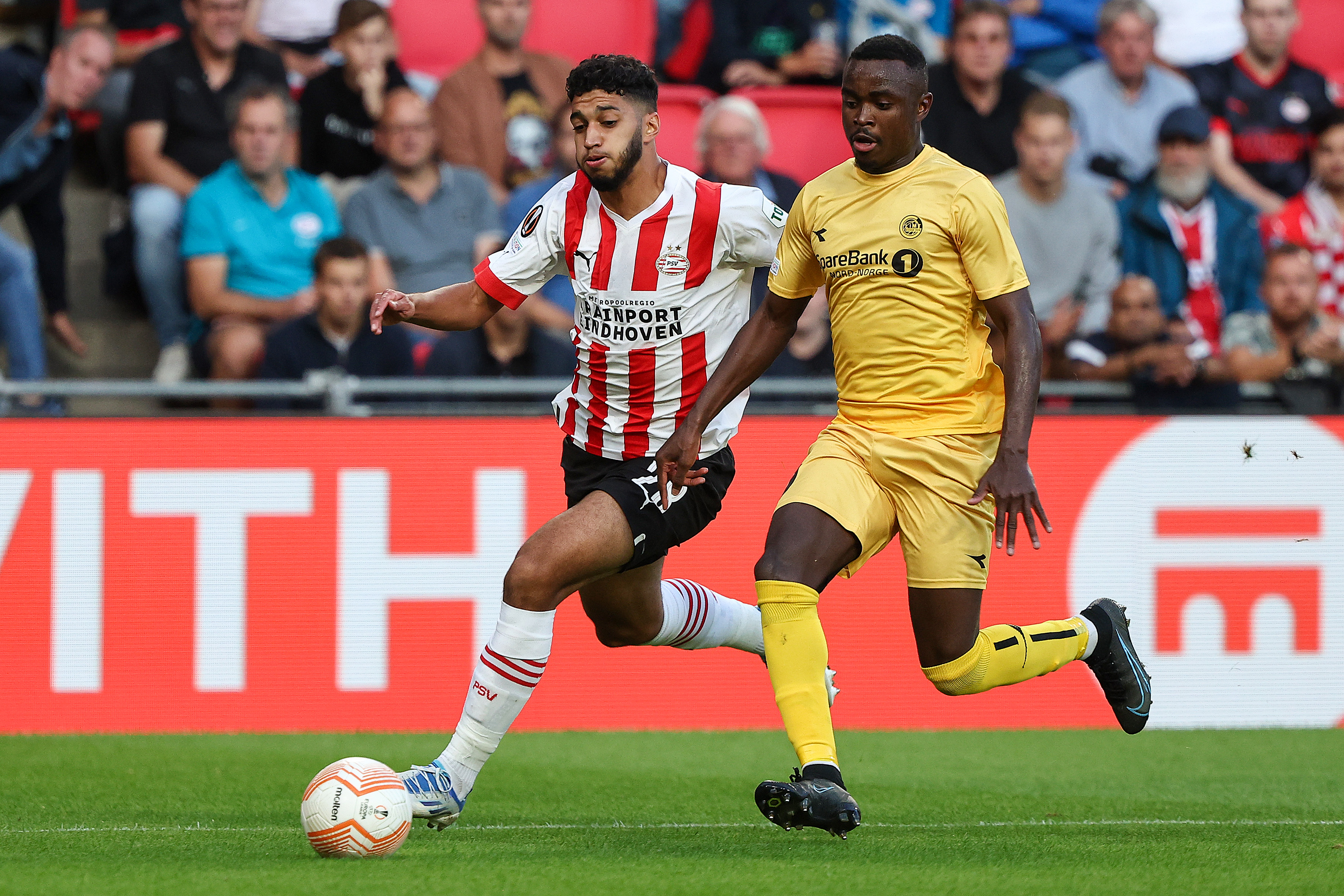 Brice Wembangomo in de eerste wedstrijd tussen PSV en Bodø/Glimt.