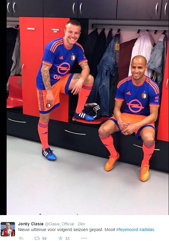 Feyenoord verrast met blauw-oranje - Voetbal