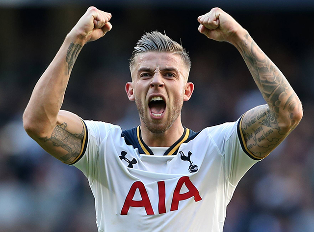 Toby Alderweireld juicht: Tottenham hield in drie van zijn laatste vier competitieduels de nul.