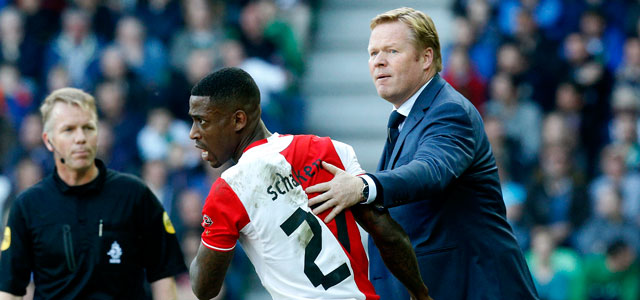 Feyenoord-trainer Ronald Koeman bouwde tegen FC Groningen extra defensieve zekerheid in. Mede dankzij een doelpunt van Ruben Schaken betaalde zich dat uit. De vleugelspits vierde zijn treffer met Koeman.