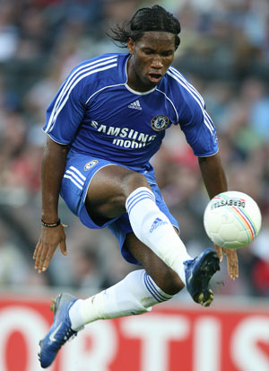 Didier Drogba in actie namens The Blues.