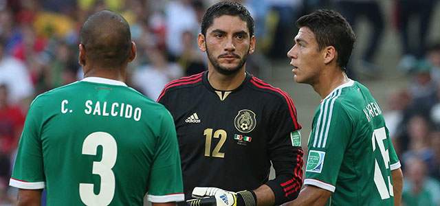 Carlos Salcido (ex-PSV) en Héctor Moreno (ex-AZ) behoren net als doelman José de Jésus Corona tot de Mexicaanse WK-selectie.