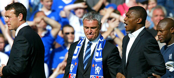 Ranieri in mei 2004 bij zijn afzwaaien bij Chelsea