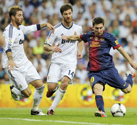 Met Sergio Ramos in de defensie en Xabi Alonso op het middenveld won Real Madrid vorig jaar wel van Barcelona in de strijd om de Spaanse Supercup.