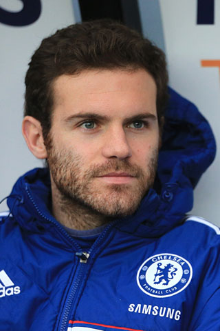 José Mourinho degradeerde Juan Mata van sleutelspeler tot bankzitter.