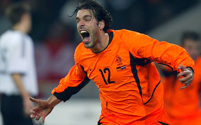 Assistent-bondscoach Ruud van Nistelrooy zorgde bijna dertien jaar geleden voor de 3-1 eindstand in Gelsenkirchen tijdens de laatste Oranje-zege op Duitsland.