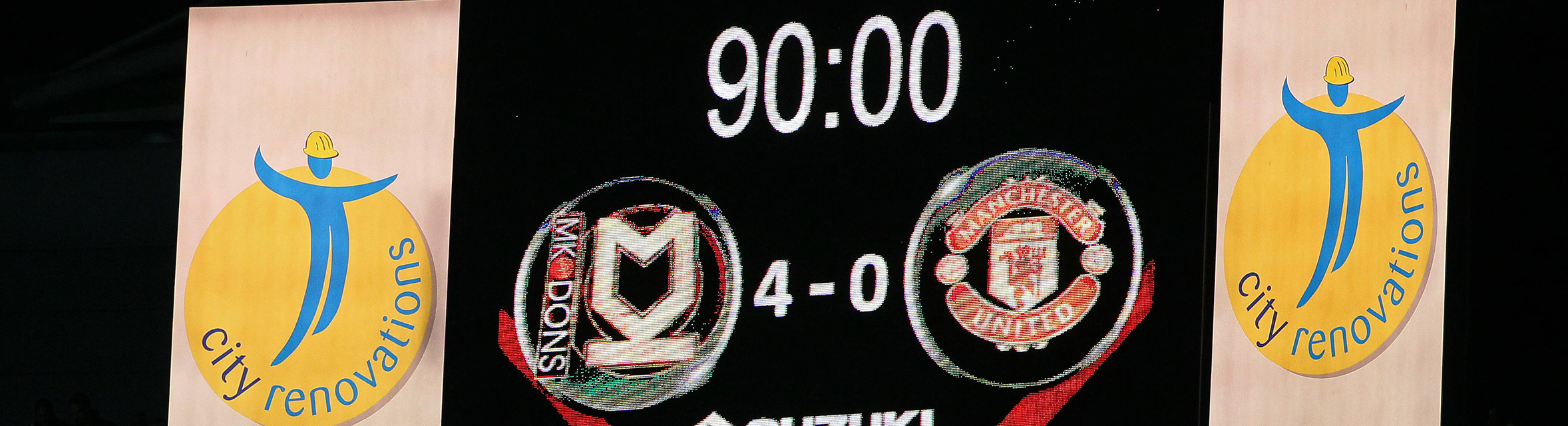 Het staat er echt: MK Dons - Manchester United 4-0.