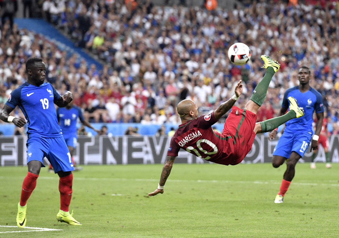 Er kwamen zelfs Portugese kansen, maar de vervanger van Ronaldo kwam niet tot scoren. Een omhaal van Ricardo Quaresma werd een prooi voor de Franse doelman Hugo Lloris. 