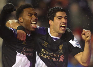 Luis Suarez (rechts) is blij met Daniel Sturridge: &#039;Hij is een geweldige speler&#039;