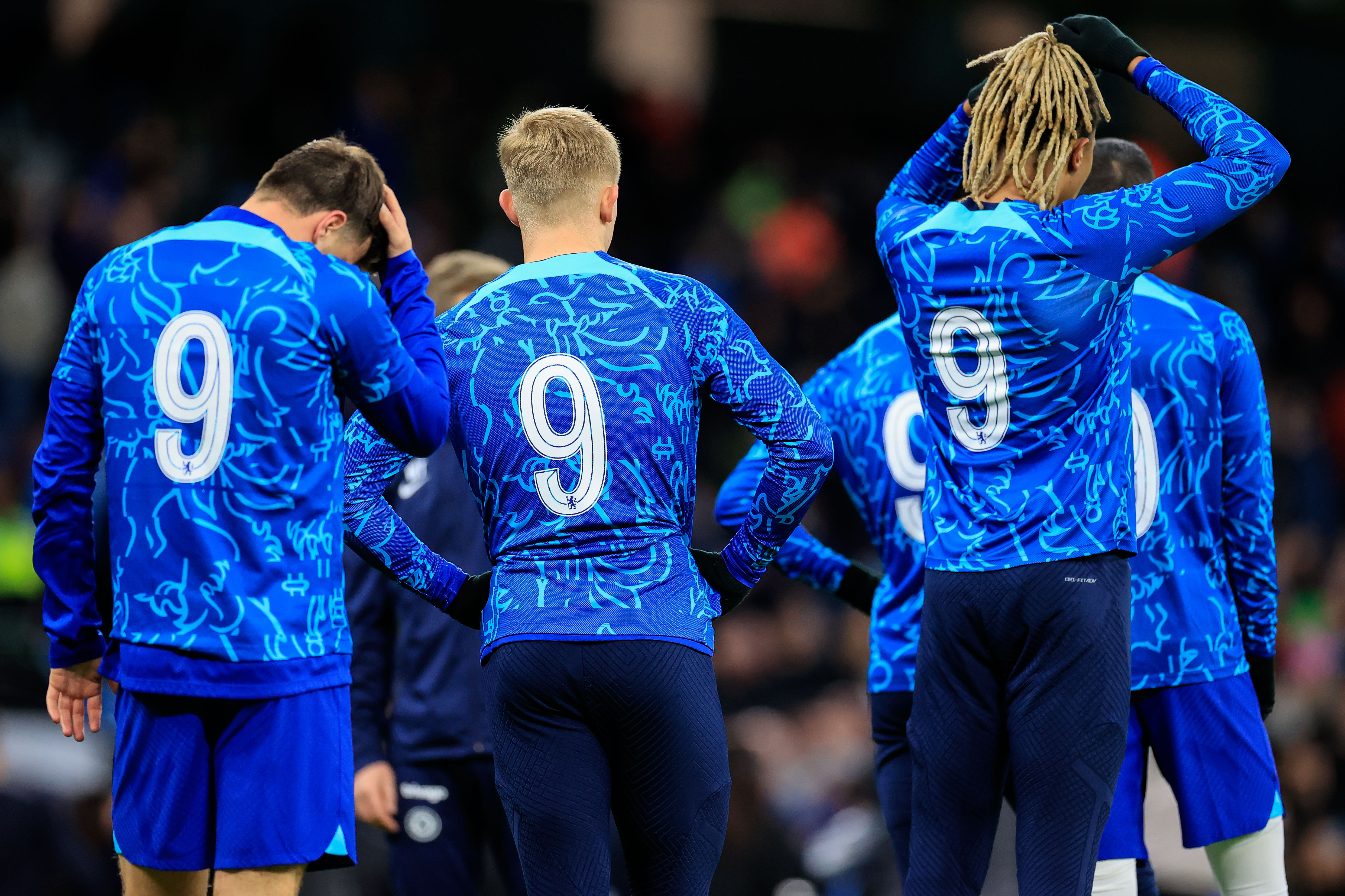 Chelsea droeg tijdens de warming-up shirts met rugnummer 9, ter nagedachtenis aan Gianluca Vialli.