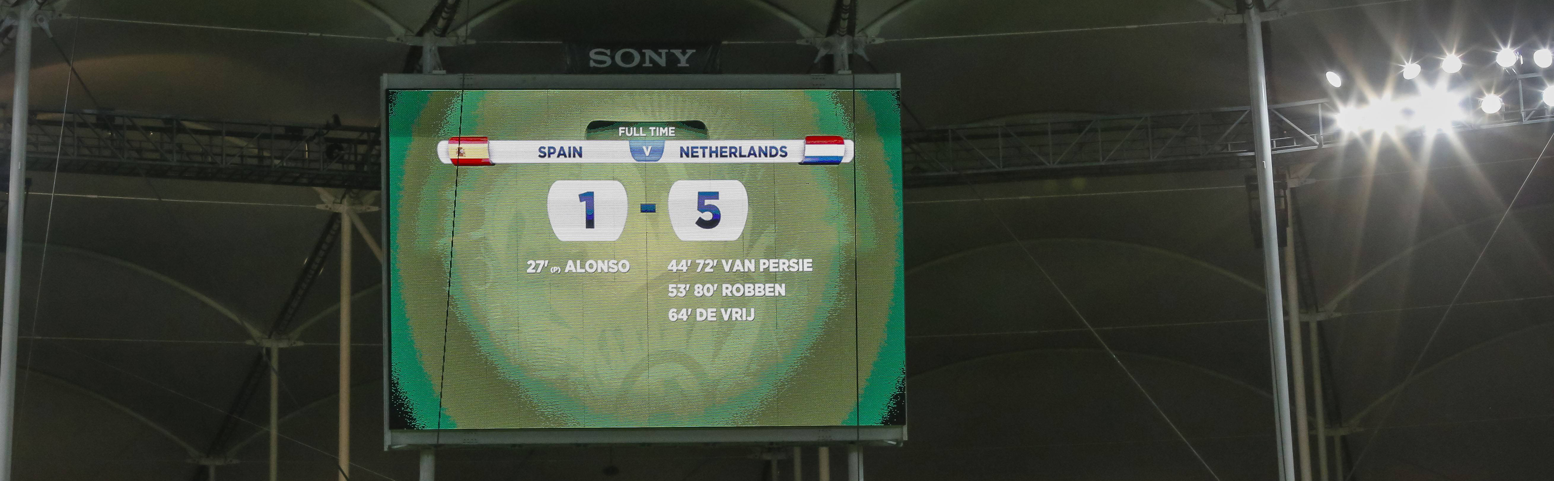 ...maar het staat er echt. Nederland beleeft een vliegende start aan het WK en klopt de regerend wereldkampioen met 5-1.