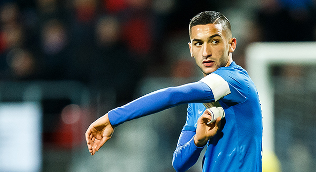 Hakim Ziyech nam FC Twente met zijn doelpunt bij de hand, maar speelde verder onopvallend.