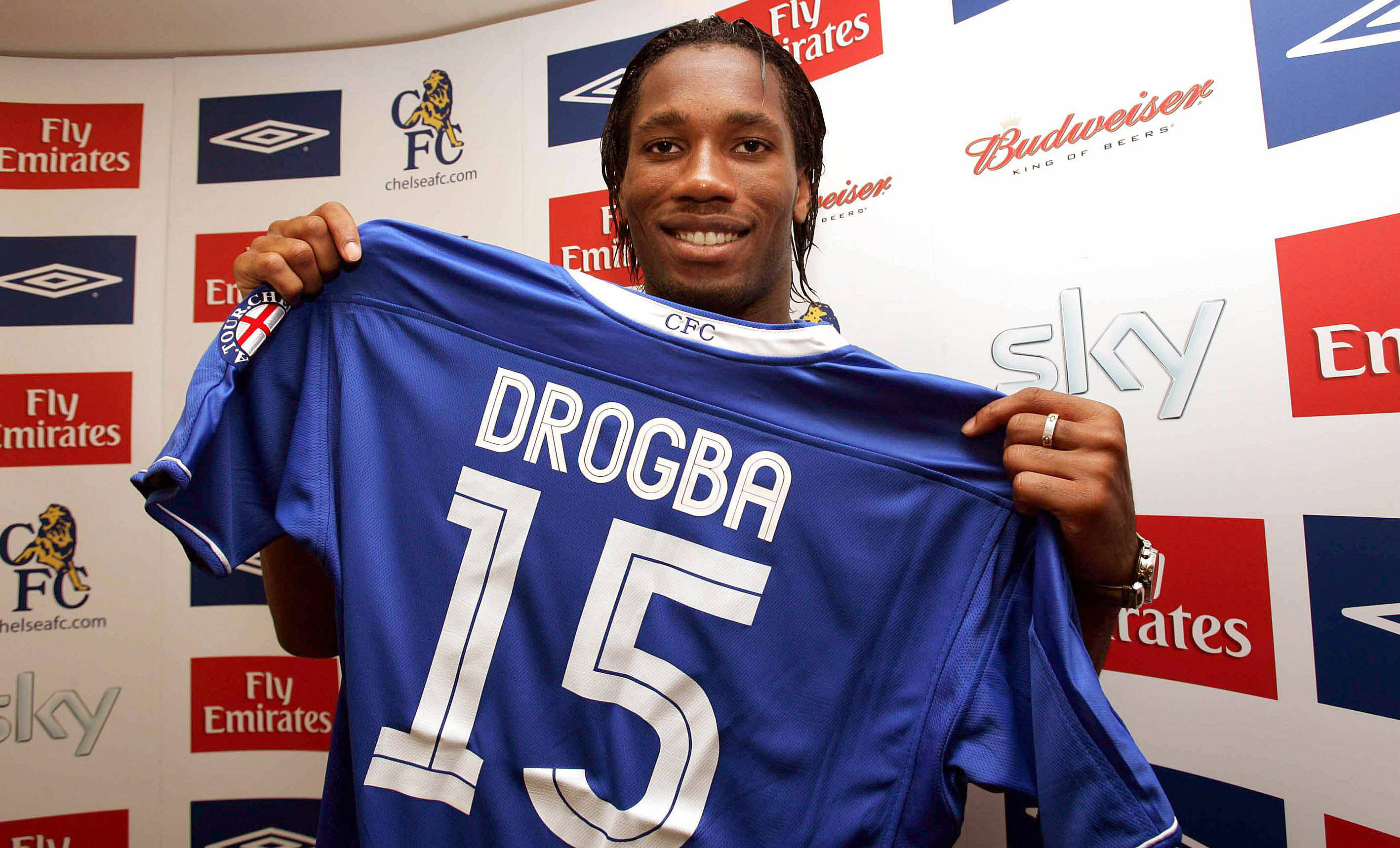 Didier Drogba werd in 2004 door Chelsea weggekocht bij Olympique Marseille.