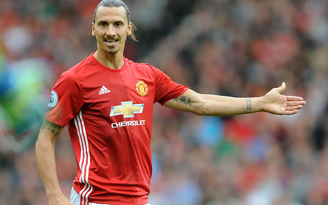 Manchester United heeft de kinderen van Zlatan Ibrahimovic gestrikt.