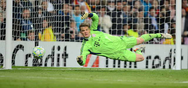 Mede dankzij deze redding van Manuel Neuer plaatste Bayern München zich twee jaar geleden voor de Champions League-finale ten koste van Real Madrid.