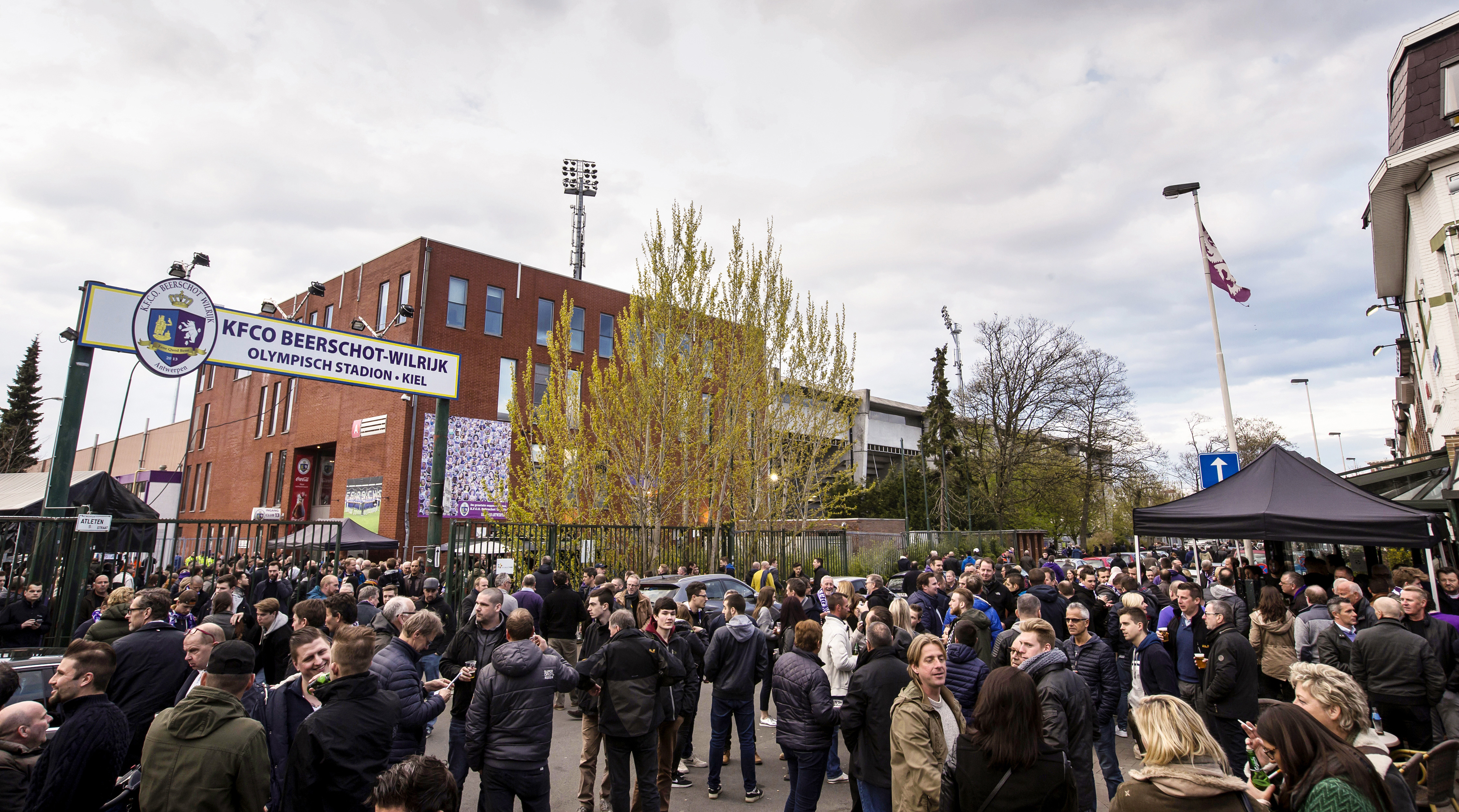 Beerschot Wilrijk speelt zijn thuiswedstrijden in het historische Olympisch Stadion, ook wel bekend als &#039;t Kiel.