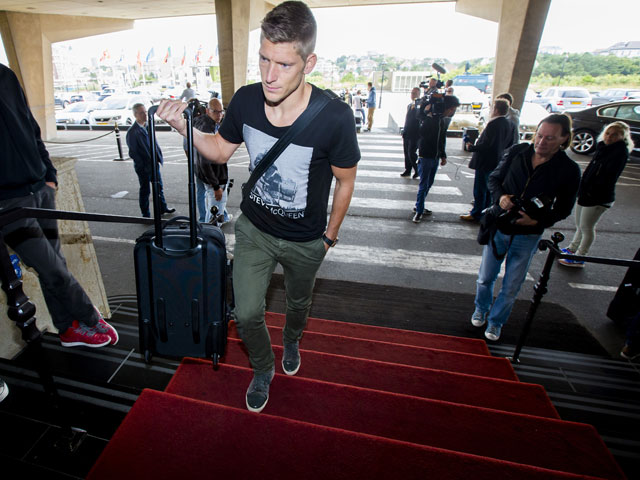 PSV-middenvelder Stijn Schaars present.