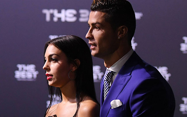 Cristiano Ronaldo met zijn nieuwe vriendin Georgina Rodriguez.