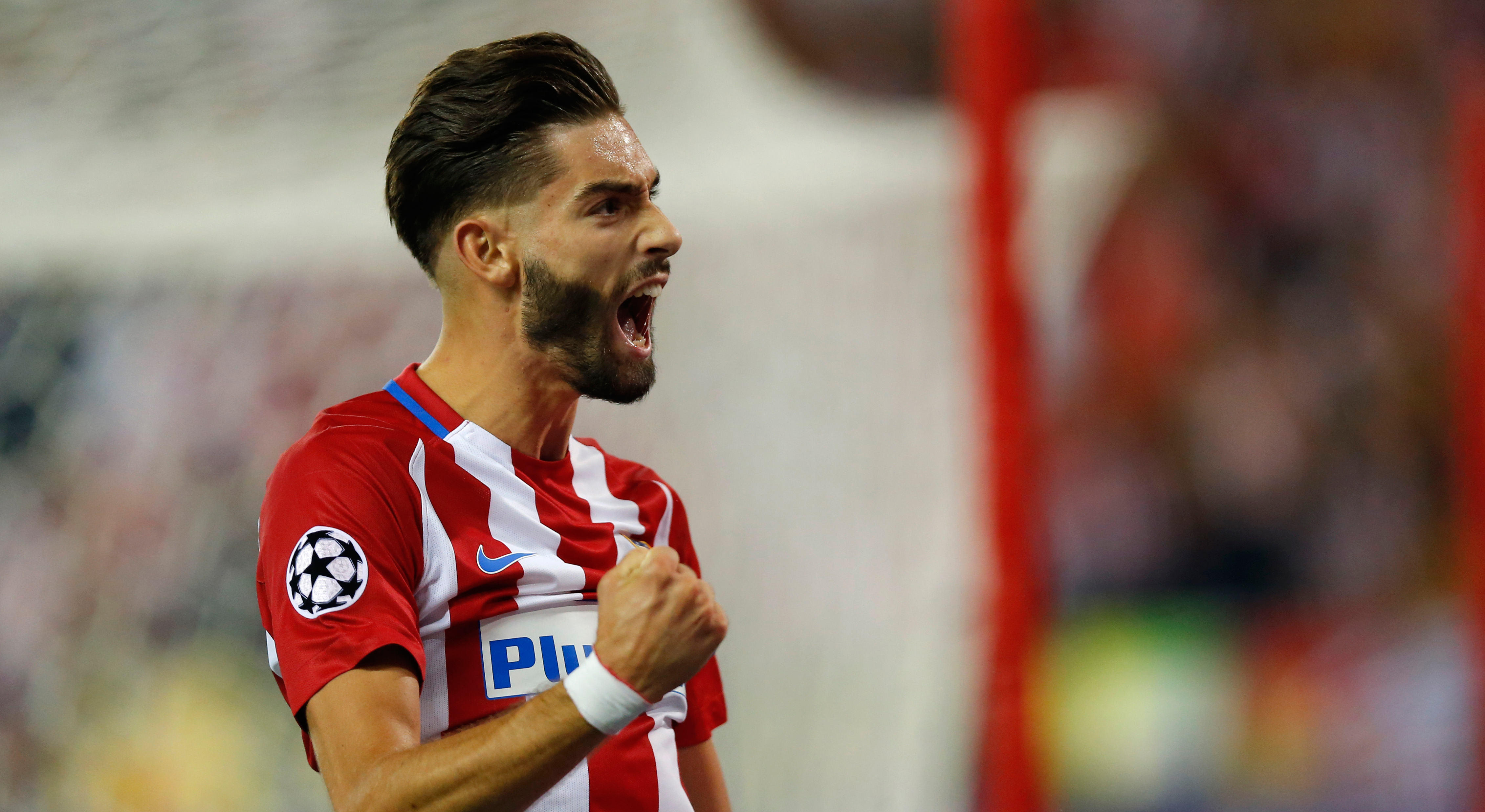 Speelt Yannick Carrasco binnenkort in het shirt van Barcelona?