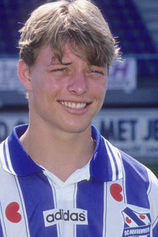 Jon Dahl Tomasson als speler bij SC Heerenveen.