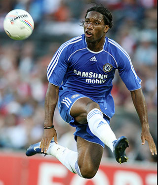 Didier Drogba geniet nog steeds een heldenstatus bij Chelsea.