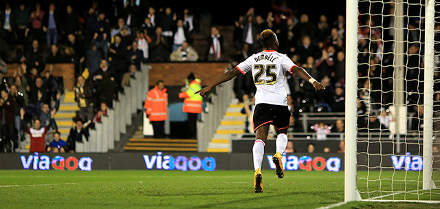 Moussa Dembélé. Gewild in Engeland. 