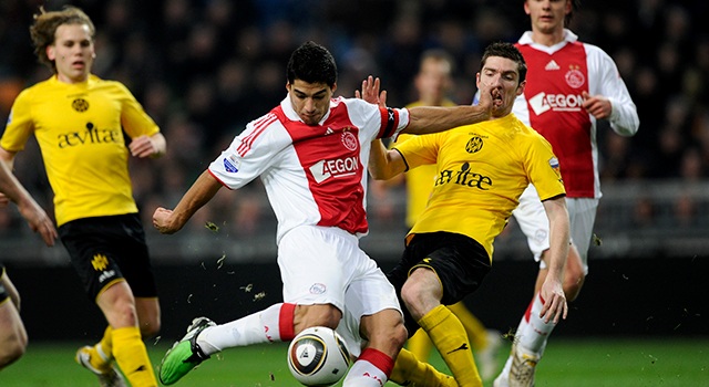 Tijdens het thuisduel met Roda JC Kerkrade op 3 februari 2010 scoort Luis Suarez vier keer.