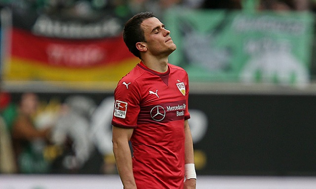 Filip Kostic degradeerde met VfB Stuttgart uit de Bundesliga, maar kan zelf op het hoogste niveau actief blijven.