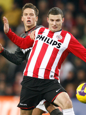 Marko Arnautovic stonden in de Eredivisie tegen over elkaar als spelers van FC Twente en PSV. Tegenwoordig spelen ze samen bij Stoke City.