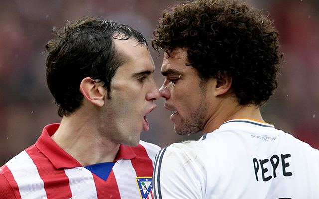 Een Madrileense derby staat garant voor tal van opstootjes, zoals deze tussen Diego Godín (links) en Pepe.