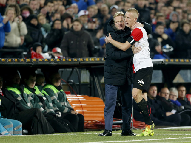 Met competitiedoelpunt zes en zeven eert Lex Immers zijn trainer Ronald Koeman, die afgelopen week zijn vader Martin verloor. Door de 3-0 zege op een erbarmelijk slecht PEC Zwolle, durft ook Rotterdam weer te spreken over de titel. En terecht.