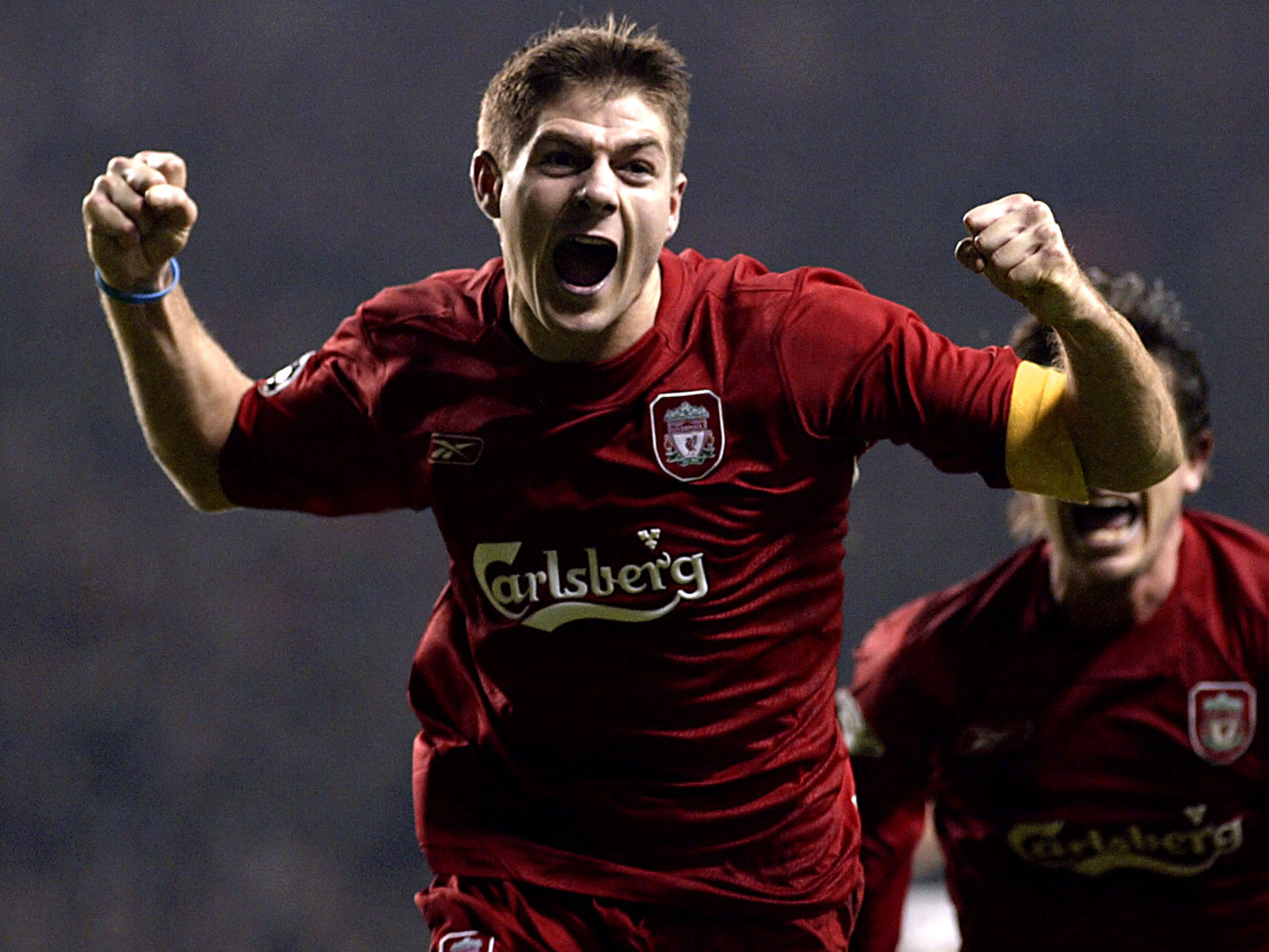 In de jaren die volgen groeit Steven Gerrard uit tot dé leider van Liverpool. Als onverzettelijke middenvelder neemt hij de ploeg vaak op sleeptouw. Ook scoort hij regelmatig, zoals op 8 december 2004 in het Champions League-duel met Olympiakos (3-1). 