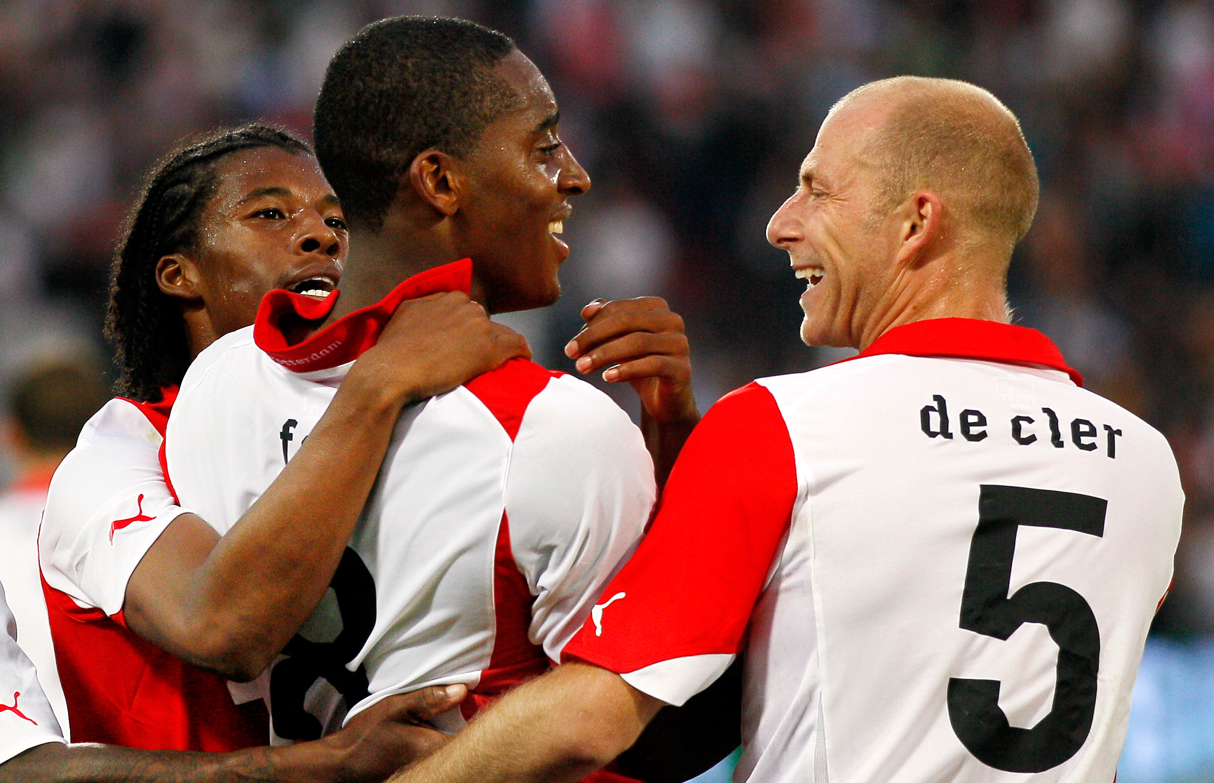 Tim de Cler (r) speelde bij Feyenoord samen met onder meer WK-gangers Georginio Wijnaldum (l) en Leroy Fer.
