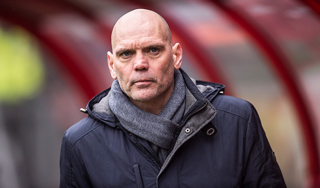 Jurgen Streppel won als trainer nog nooit van Vitesse.