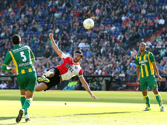 Graziano Pellè liet gisteren niet alleen de harten van de vrouwen sneller kloppen. Met drie goals zorgde de Italiaan ervoor dat Feyenoord drie punten overhield aan het duel met ADO Den Haag (4-2).