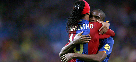 Het klonk zo mooi: een hereniging van Ronaldinho en Samuel Eto&#039;o bij Antalyaspor. Het lijkt er dus niet van te gaan komen. 
