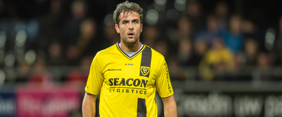 VVV-Venlo-aanvaller Ralf Seuntjes tekende voor een zuivere hattrick in de eerste helft van het duel met Almere City FC.