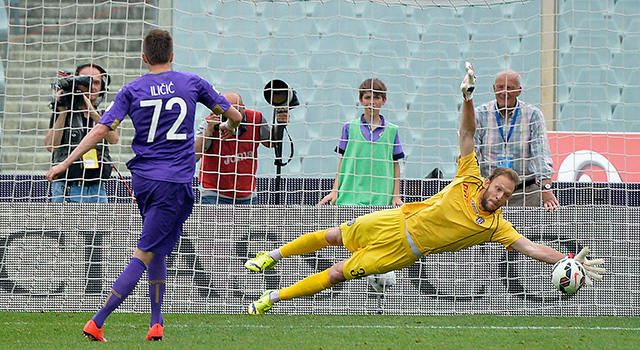Josip Ilicic schoot na een half uur raak vanaf elf meter. Vijf van de vorige zes penalty&#039;s had Fiorentina nog gemist.