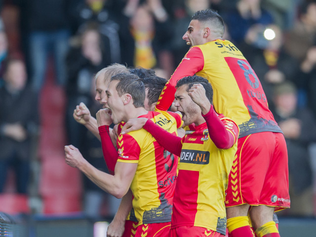 2013 is een topjaar voor Go Ahead Eagles en in de laatste competitiewedstrijd volgt een dito slotstuk. FC Utrecht wordt met 2-1 verslagen, waardoor de promovendus afsluit als nummer tien. Jop van der Linden zal balen van de winterstop, hij is al drie wedstrijden op rij trefzeker. 