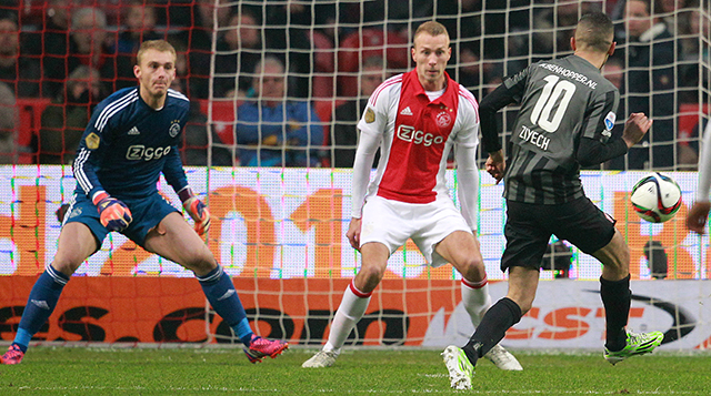 Het laatste tegendoelpunt dat Ajax kreeg in Eredivisie-verband in De Arena in de maak.