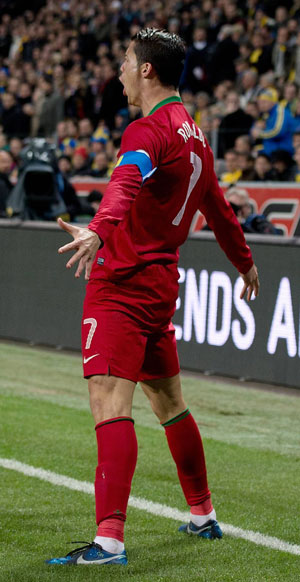 Cristiano Ronaldo schoot Portugal afgelopen week naar het WK ten koste van Zweden.