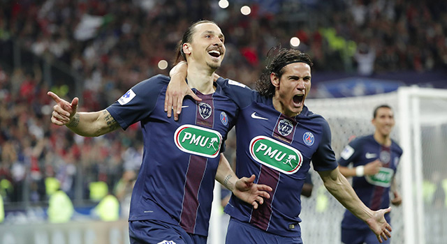 Volgens Franse media wilde Edinson Cavani niet langer samenspelen met Zlatan Ibrahimovic. Tijdens de bekerfinale van vorig seizoen, de laatste wedstrijd van de Zweed, is daar echter niets van terug te zien.