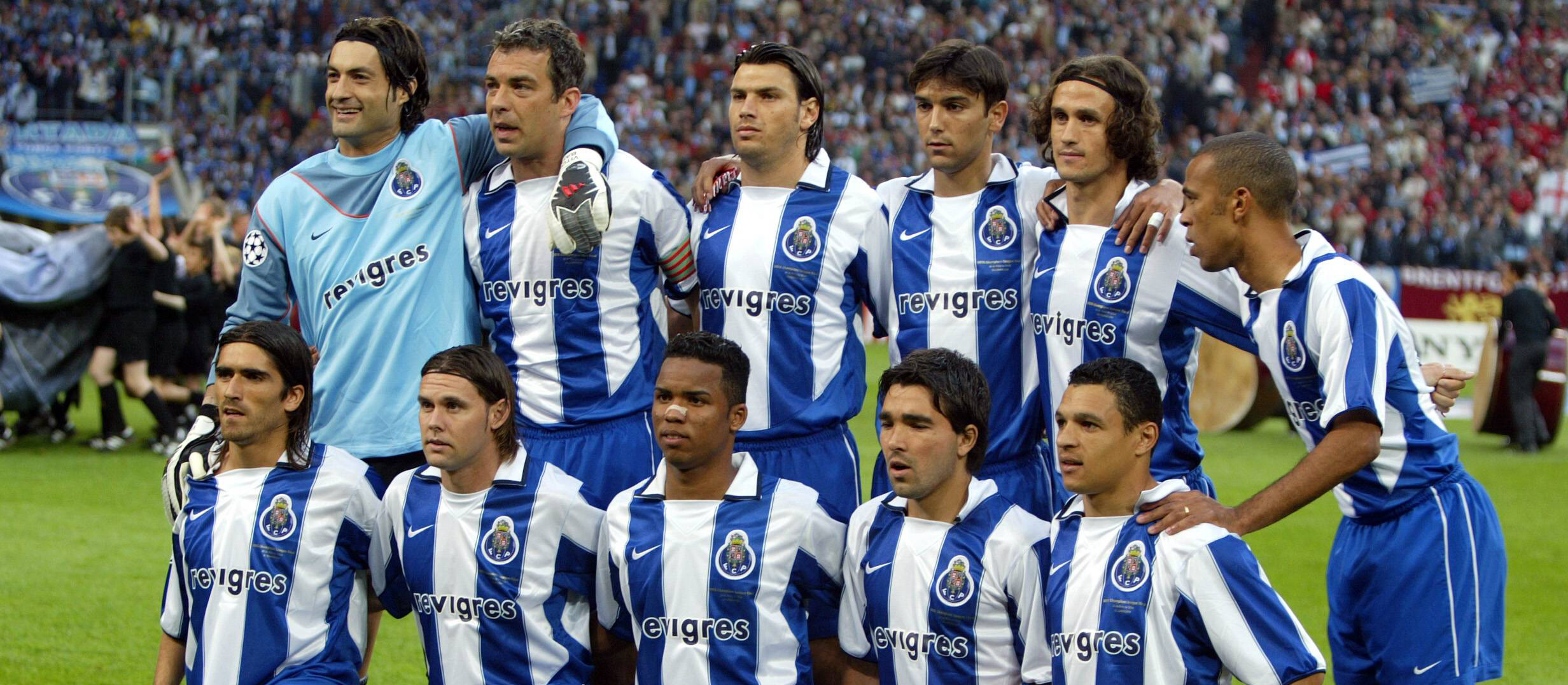De basisopstelling van FC Porto voorafgaand aan de Champions League-finale van 2004. Deze elf spelers leverden in totaal 112 miljoen euro op.