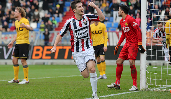 Dries Wuytens scoort voor het eerst in zijn leven twee keer in een duel. En de punten tellen ook dubbel voor Willem II in de wedstrijd tegen Roda JC Kerkrade (3-2), waarin de Tilburgers afstand nemen van de onderste plekken.