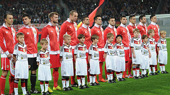 De eerste wedstrijd tegen Duitsland eindigde in een 4-0 nederlaag. Om 20.45 uur is de tweede ontmoeting.