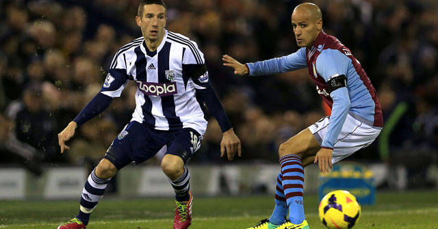 Karim El Ahmadi was met de aansluitingstreffer belangrijk voor Aston Villa.